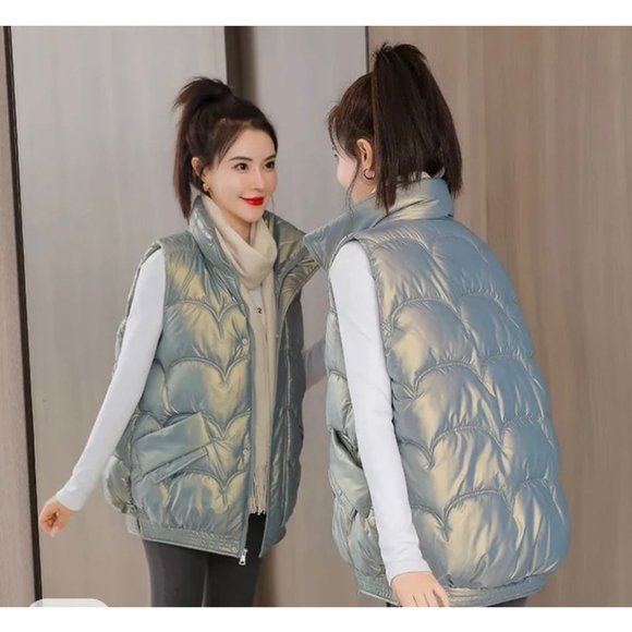 Womens|Padded Vest|Size XL|Bright Green |Turtleneck|Full Zipper|Mid Length - Picture 3 of 16